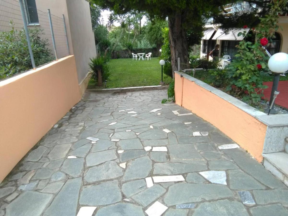Villa Sissi Kavala Esterno foto
